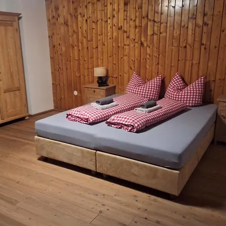 Apartment Uhlerhof *