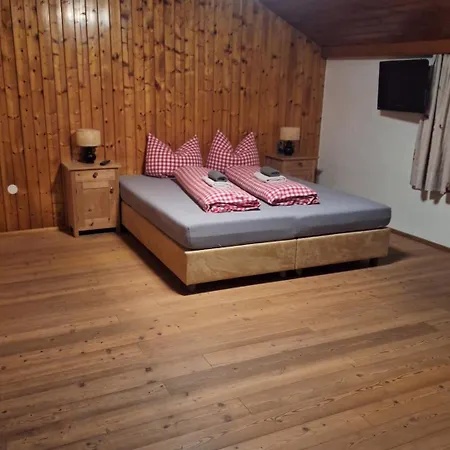 Uhlerhof * Stumm